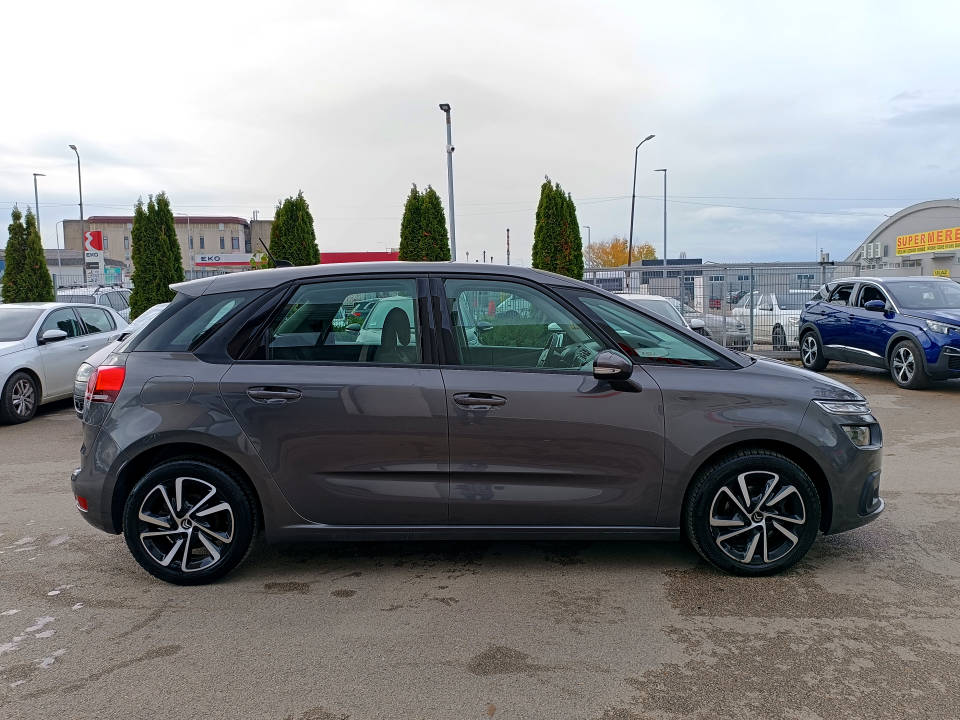 Fotografija za 2708 Citroen SpaceTourer 1.5BlueHDI