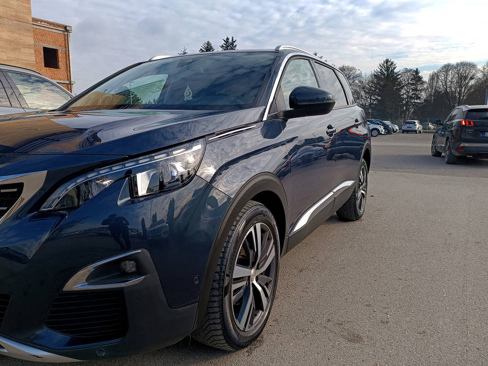 Fotografija za 2745 Peugeot 5008 2.0BlueHDI Allure