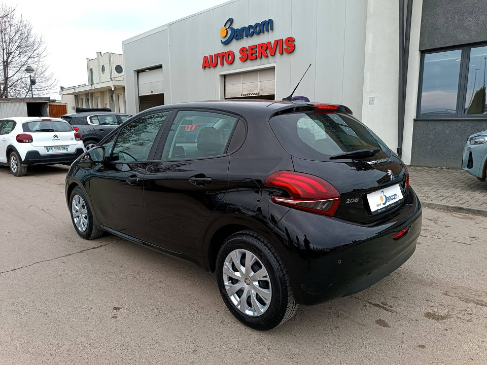 Fotografija za 2768 Peugeot 208 1.2 PureTECH