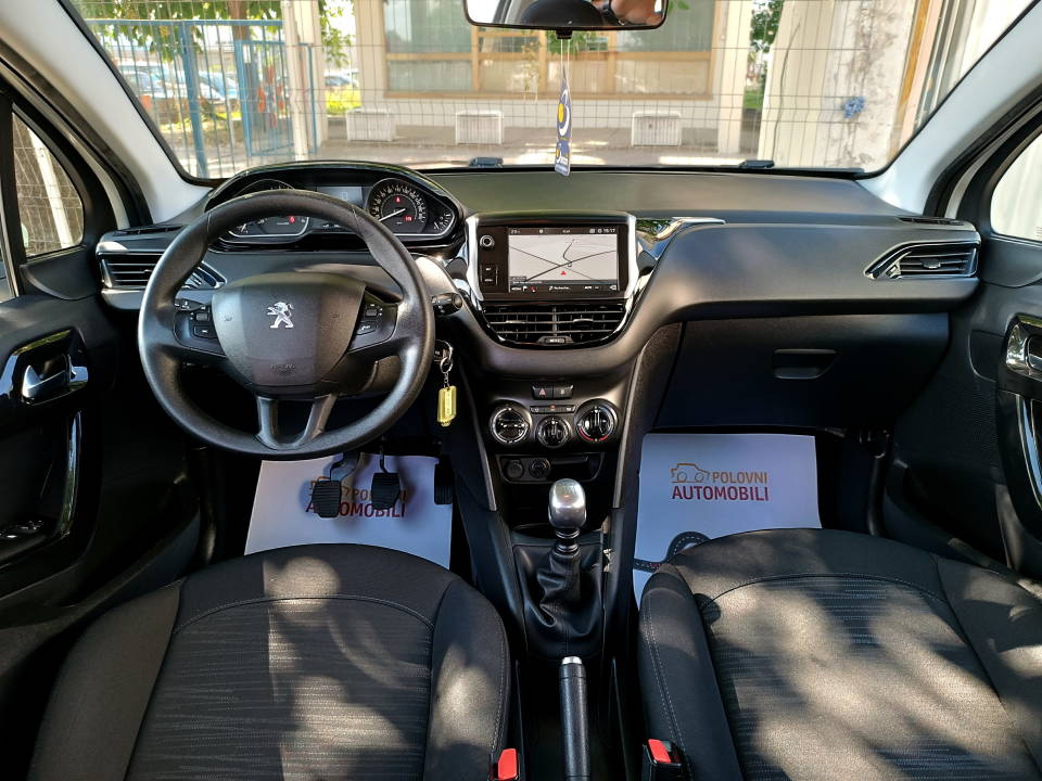 Fotografija za 2770 Peugeot 208 1.5BlueHDI Premium Pack