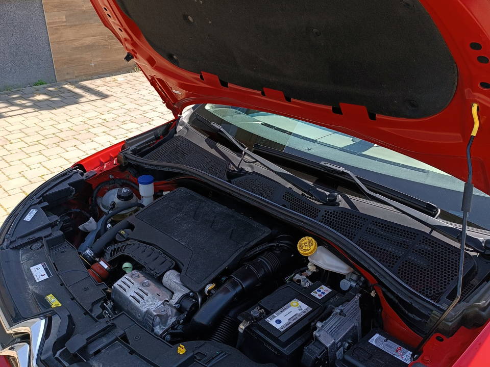 Fotografija za 2791 Citroen C4 Cactus 1.2PureTECH Feel110