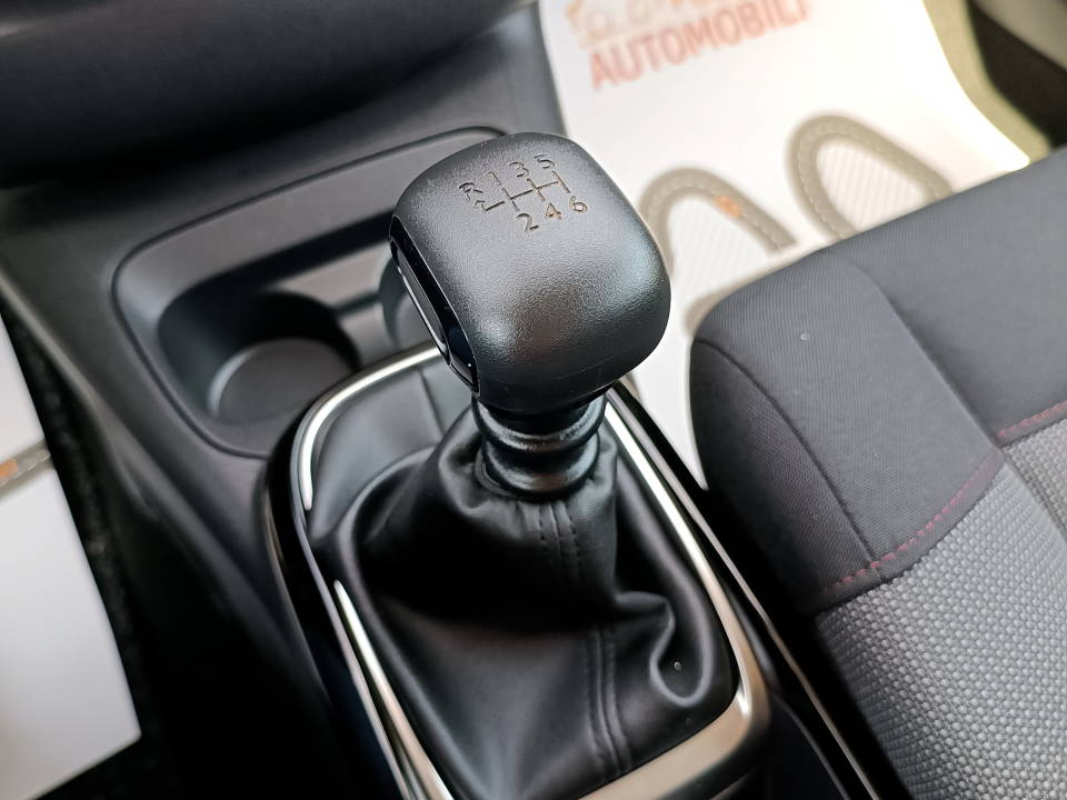 Fotografija za 2791 Citroen C4 Cactus 1.2PureTECH Feel110