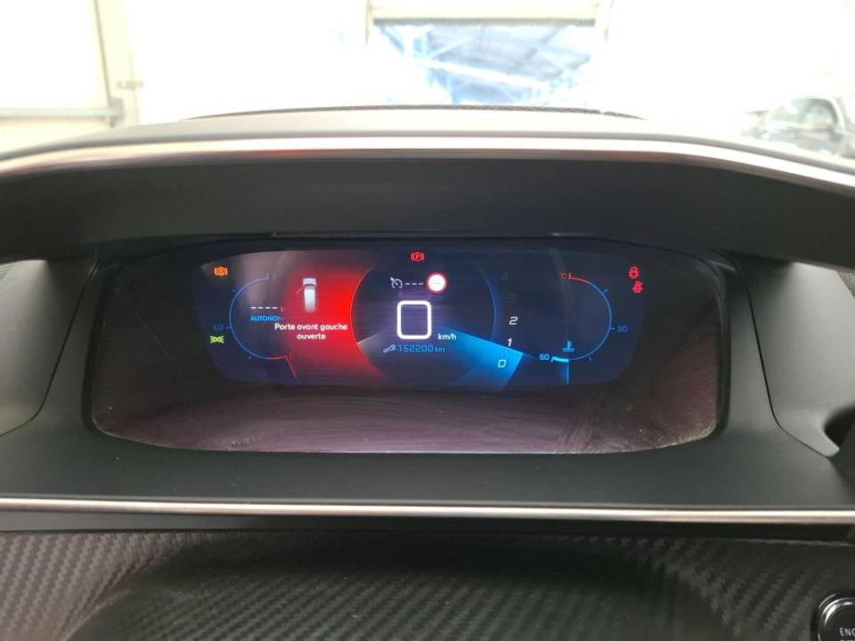 Fotografija za 2803 Peugeot 2008 1.5BluHDI GT-Line