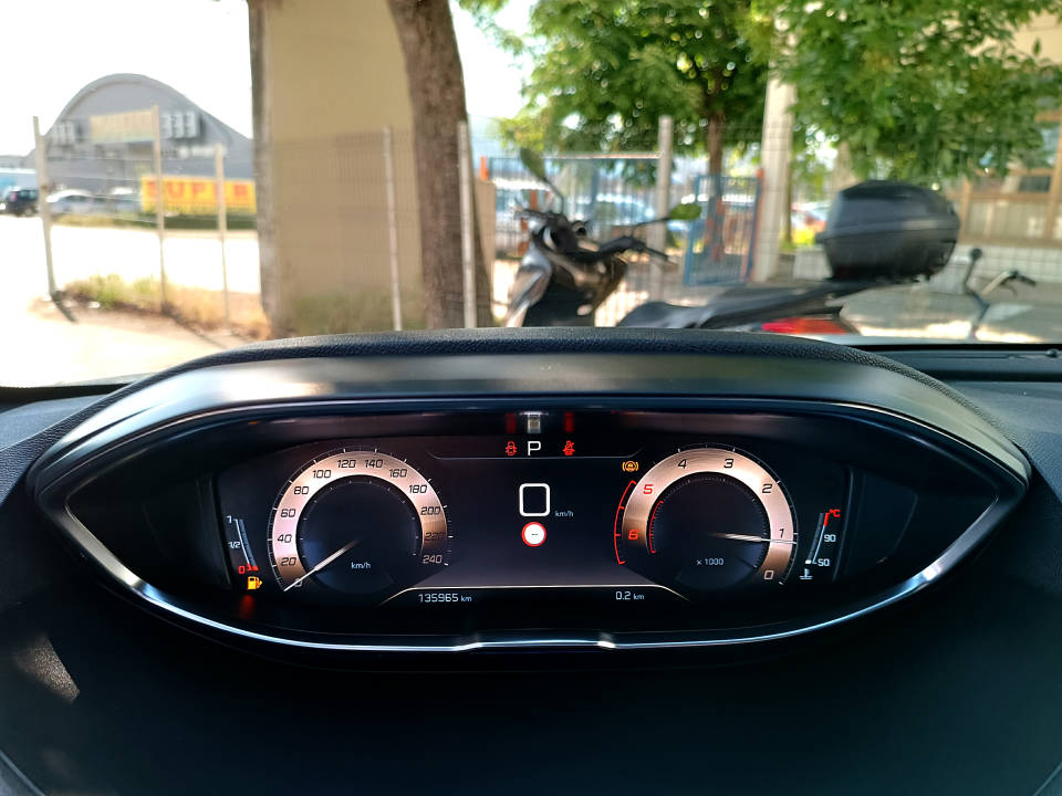 Fotografija za 2804 Peugeot 5008 1.5BlueHDI GT-Line
