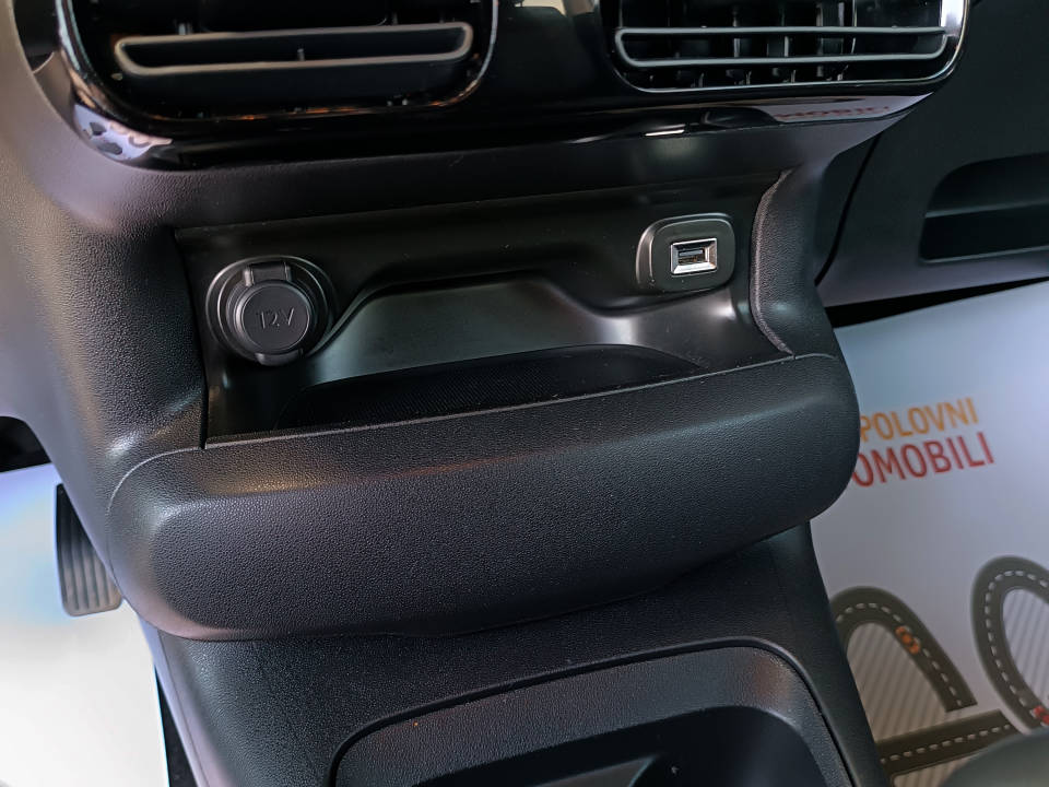 Fotografija za 2810 Citroen C4 Cactus 1.5BlueHDI FEEL