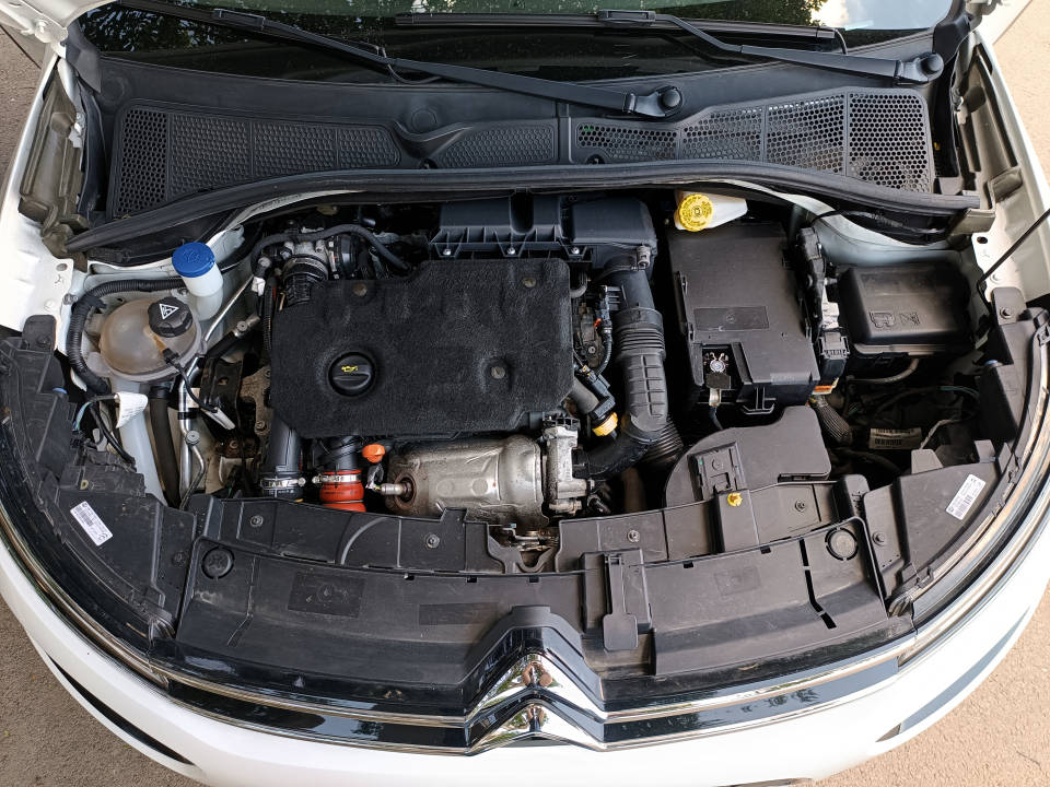 Fotografija za 2810 Citroen C4 Cactus 1.5BlueHDI FEEL