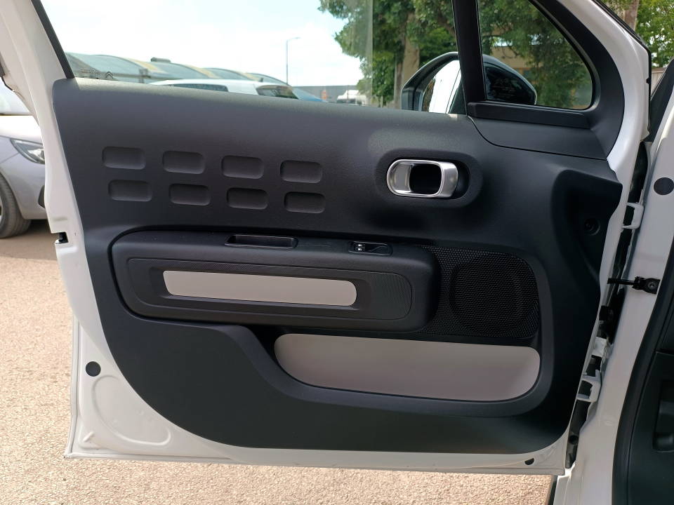 Fotografija za 2817 Citroen C3 1.2PureTECH