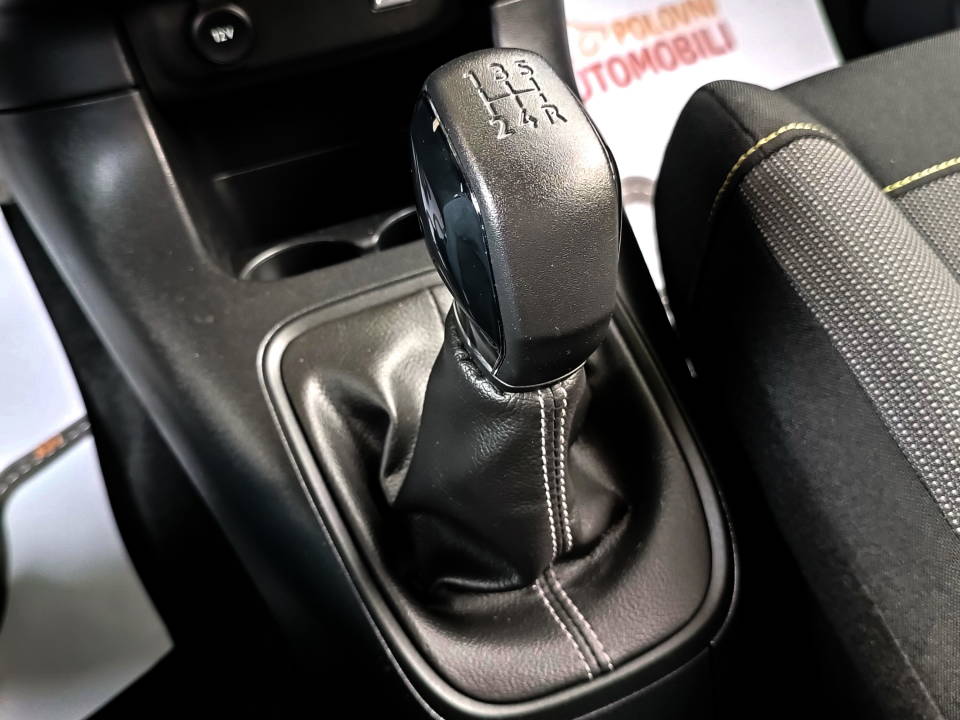 Fotografija za 2817 Citroen C3 1.2PureTECH
