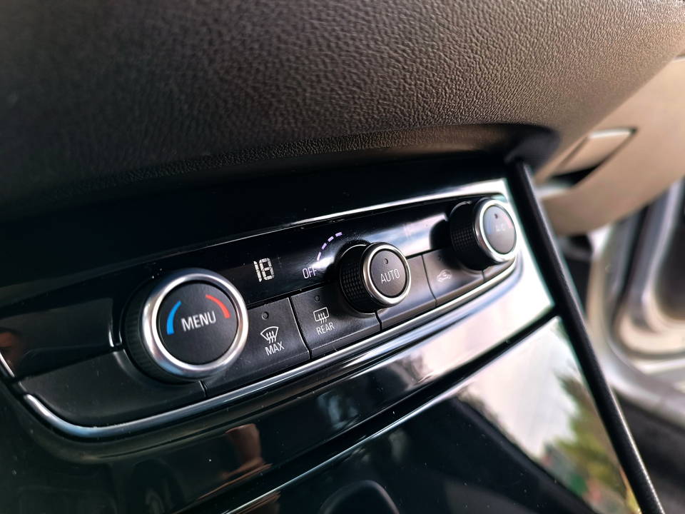 Fotografija za 2829 Opel Grandland X 1.5BlueHDI AT8