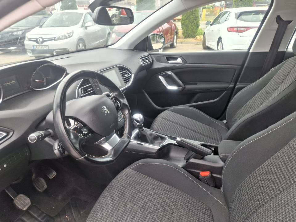 Fotografija za 2834 Peugeot 308 SW 1.5BlueHDI Active