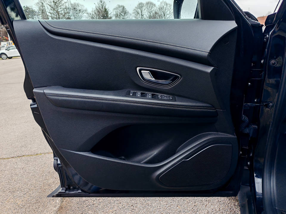 Fotografija za 2837 Renault Scenic 1.7DCI Intens