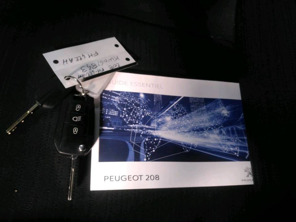 Fotografija za 2850 Peugeot 208 1.2PureTECH