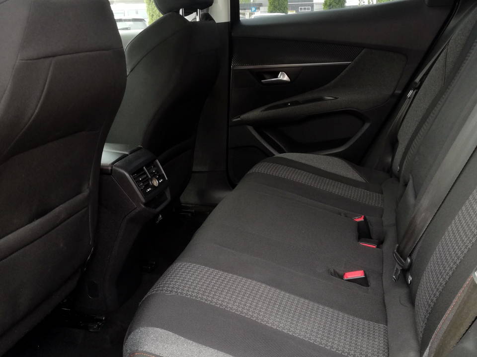 Fotografija za 2855 Peugeot 3008 1.5BlueHDI Active