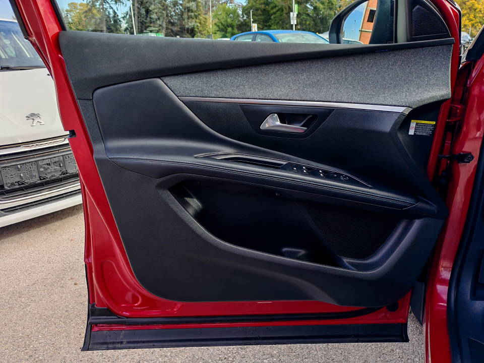 Fotografija za 2866 Peugeot 5008 1.5BlueHDI Allure