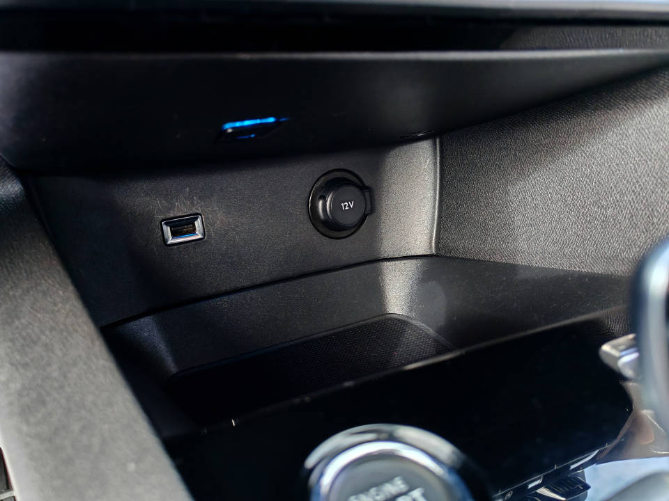 Fotografija za 2866 Peugeot 5008 1.5BlueHDI Allure