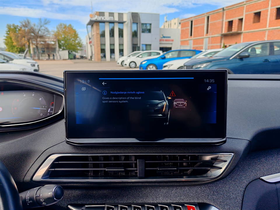 Fotografija za 2866 Peugeot 5008 1.5BlueHDI Allure