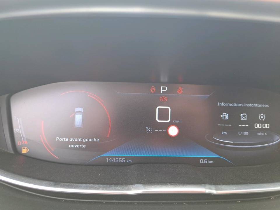 Fotografija za 2879 Peugeot 3008 1.5BlueHDI Active AT8