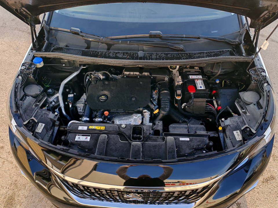 Fotografija za 2879 Peugeot 3008 1.5BlueHDI Active AT8