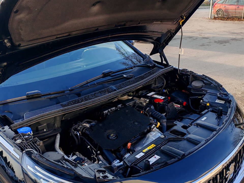 Fotografija za 2879 Peugeot 3008 1.5BlueHDI Active AT8