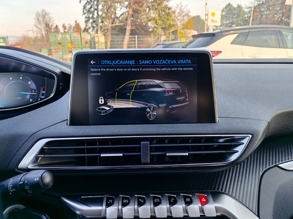 Fotografija za 2879 Peugeot 3008 1.5BlueHDI Active AT8