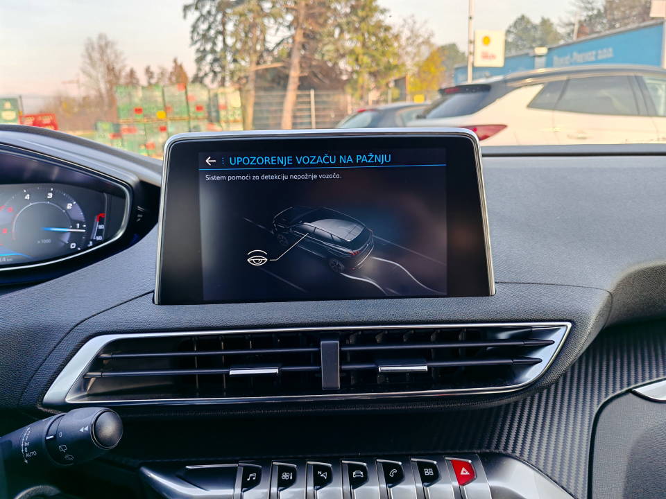 Fotografija za 2879 Peugeot 3008 1.5BlueHDI Active AT8