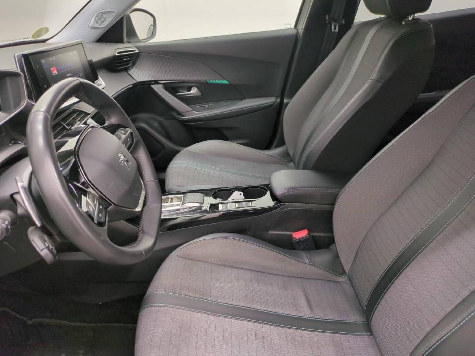 Fotografija za 2880 Peugeot 2008 1.5BlueHDI Allure