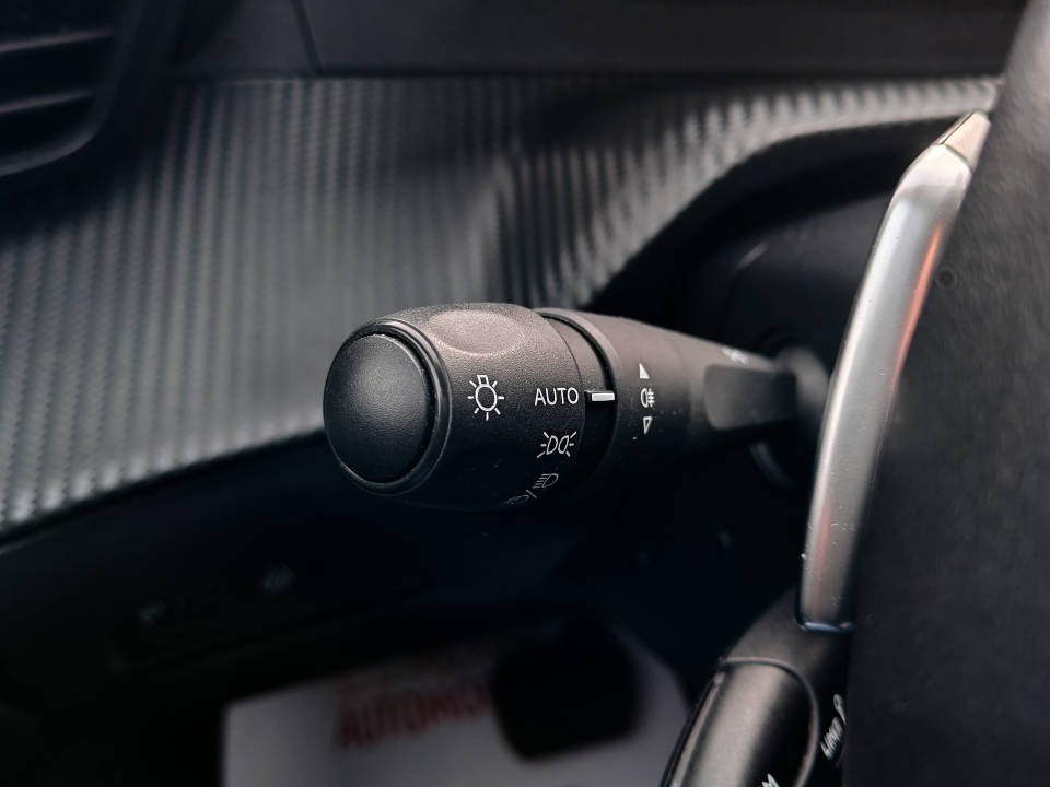 Fotografija za 2880 Peugeot 2008 1.5BlueHDI Allure