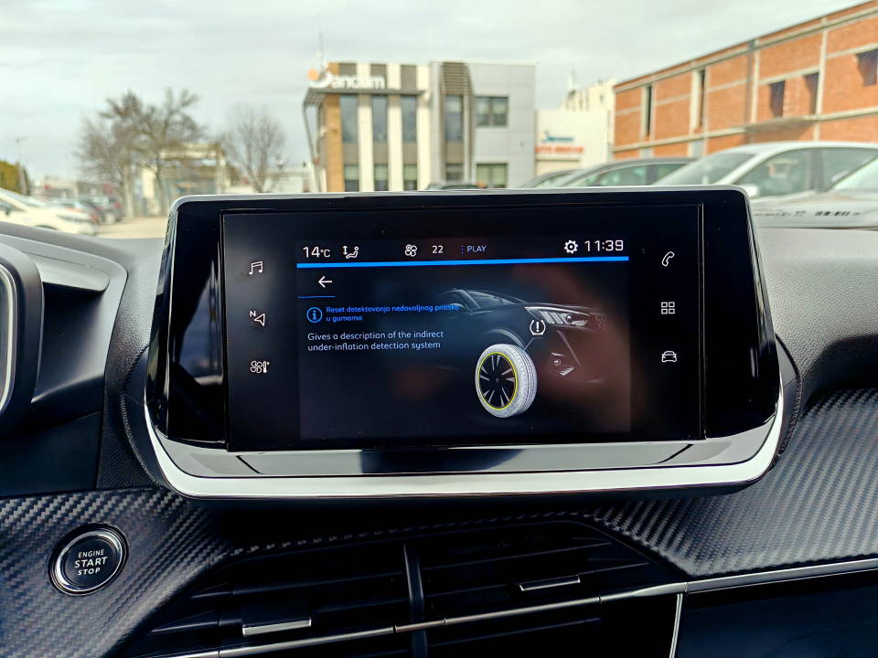 Fotografija za 2880 Peugeot 2008 1.5BlueHDI Allure