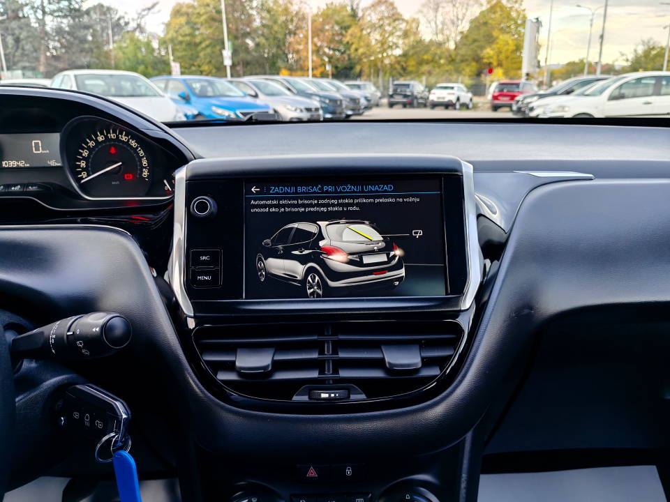 Fotografija za 2882 Peugeot 208 1.6BlueHDI