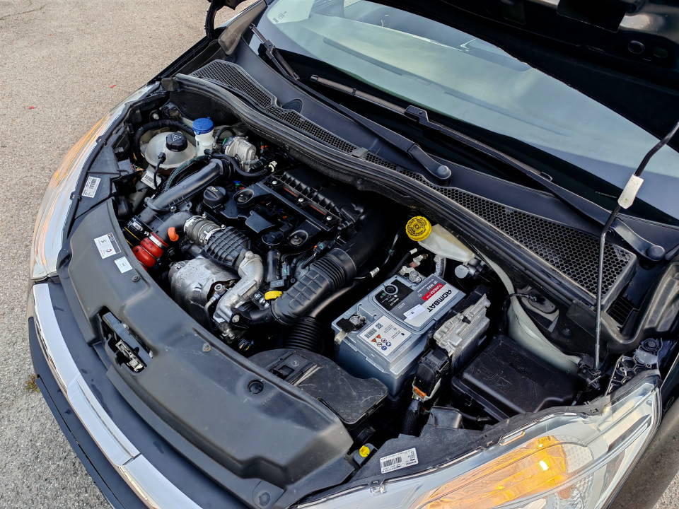 Fotografija za 2882 Peugeot 208 1.6BlueHDI