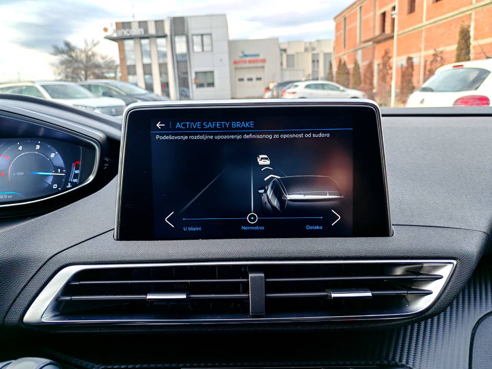 Fotografija za 2883 Peugeot 3008 1.5BlueHDI Active