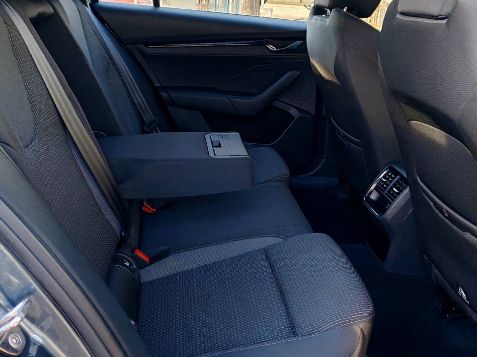 Fotografija za 2884 Skoda Octavia 2.0TDI DSG7