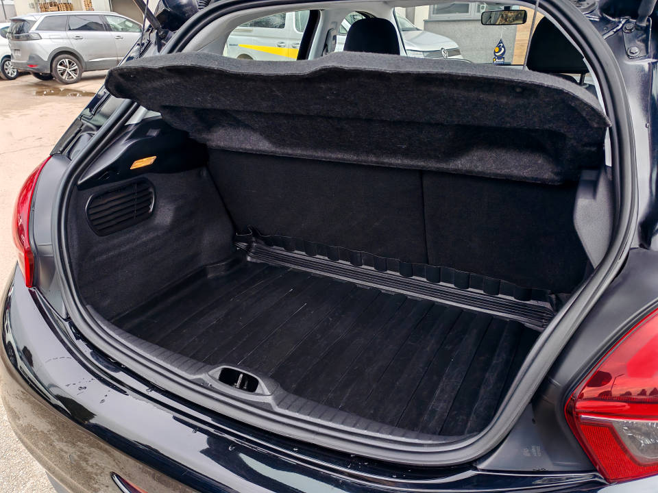 Fotografija za 2901 Peugeot 208 1.2 PureTECH