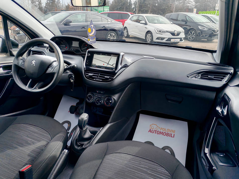 Fotografija za 2901 Peugeot 208 1.2 PureTECH