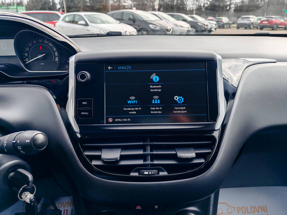 Fotografija za 2901 Peugeot 208 1.2 PureTECH