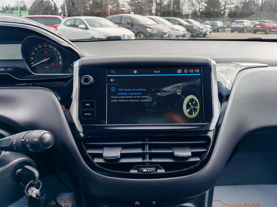 Fotografija za 2901 Peugeot 208 1.2 PureTECH