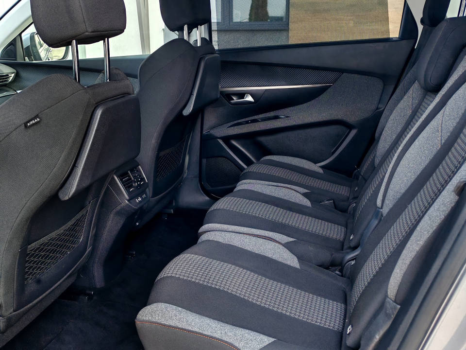 Fotografija za 2912 Peugeot 5008 1.5BlueHDI ACTIVE 7 AT8