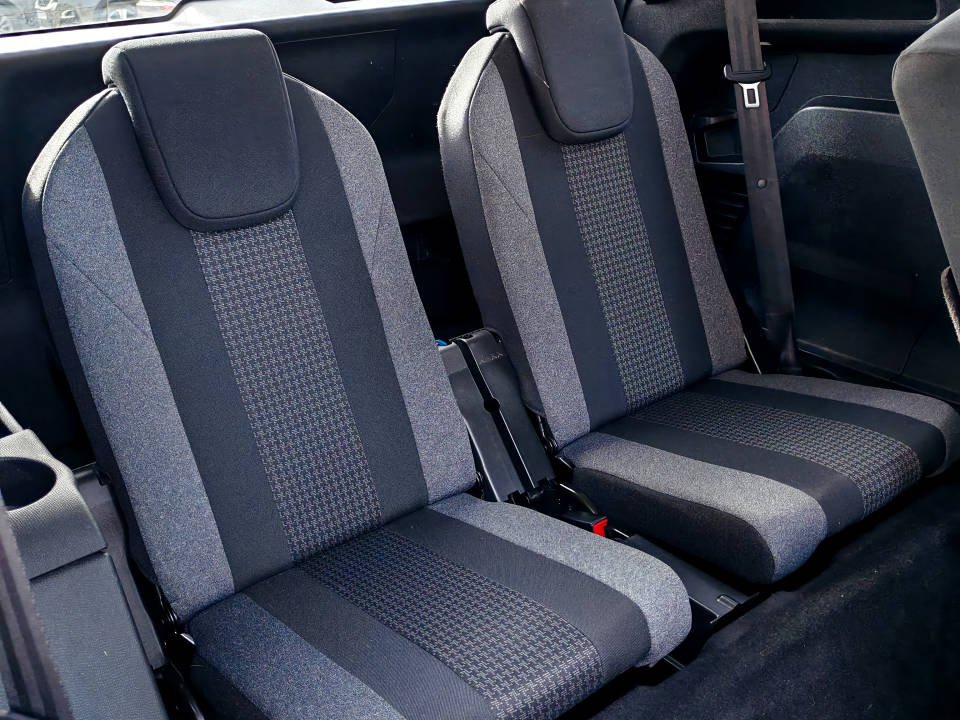 Fotografija za 2912 Peugeot 5008 1.5BlueHDI ACTIVE 7 AT8