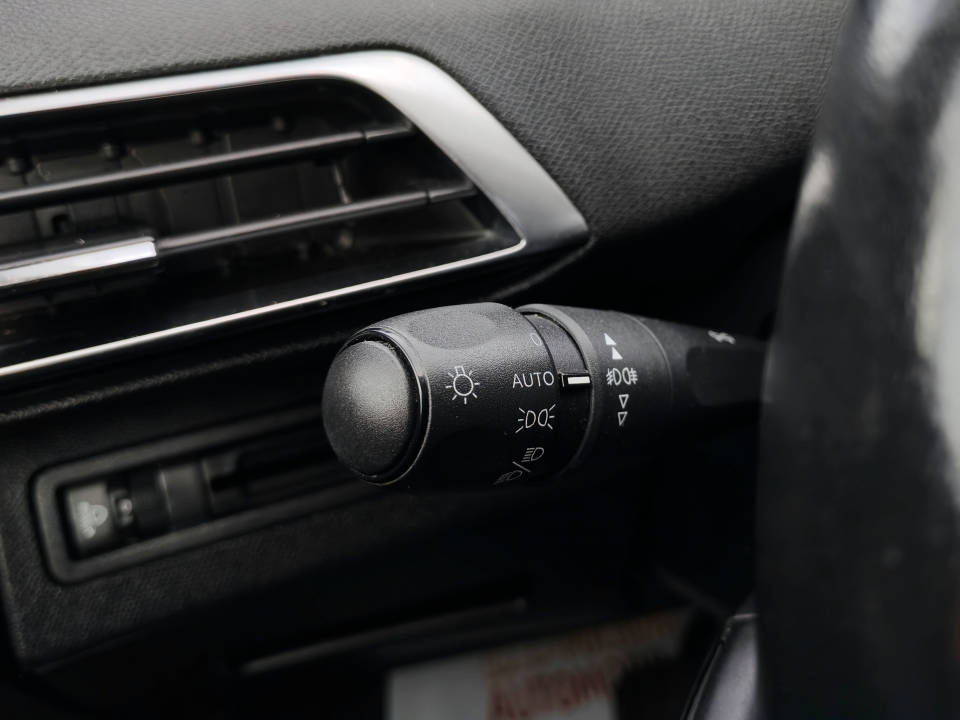 Fotografija za 2912 Peugeot 5008 1.5BlueHDI ACTIVE 7 AT8