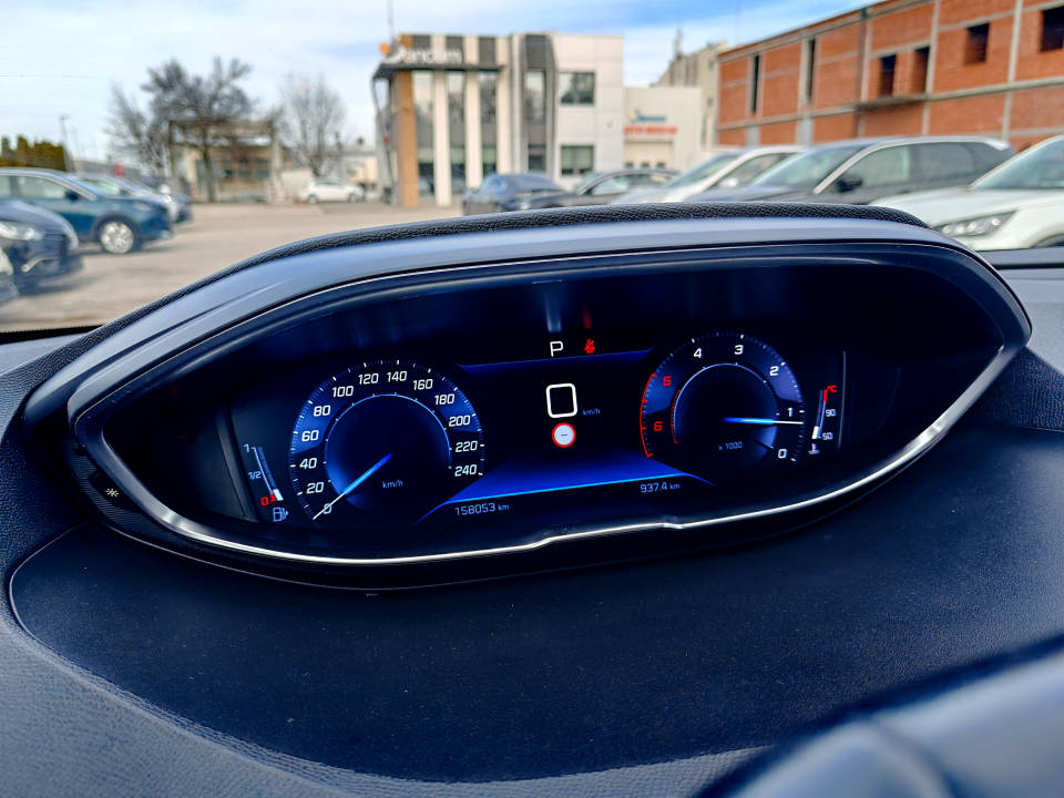 Fotografija za 2912 Peugeot 5008 1.5BlueHDI ACTIVE 7 AT8