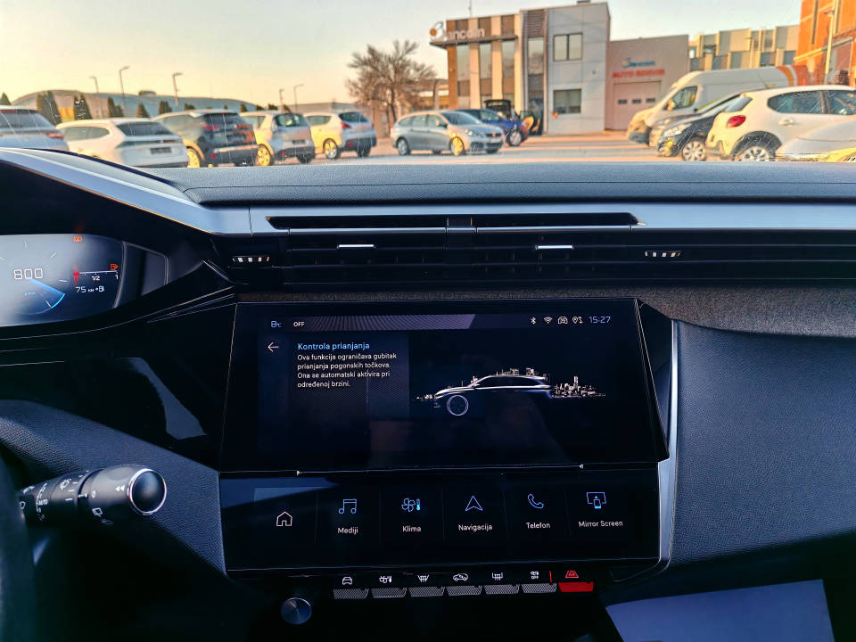 Fotografija za 2915 Peugeot 308 SW 1.5BlueHDI ALLURE