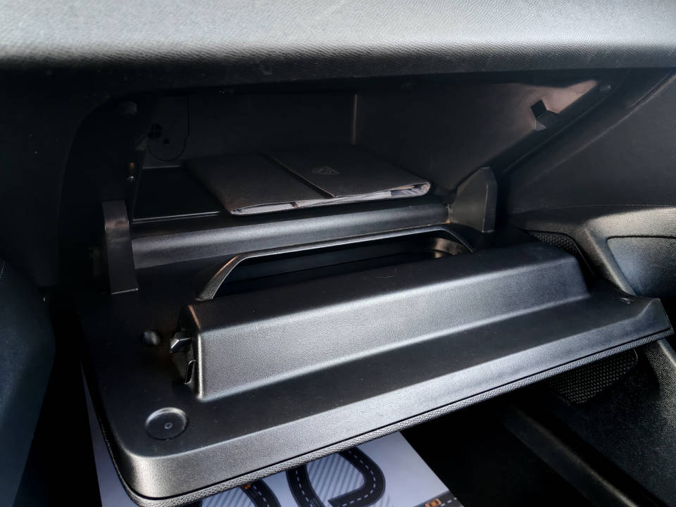 Fotografija za 2915 Peugeot 308 SW 1.5BlueHDI ALLURE