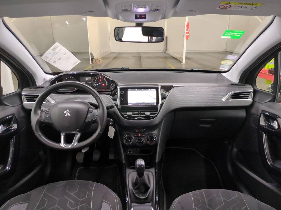 Fotografija za 2916 Peugeot 2008 1.5BlueHDI Active