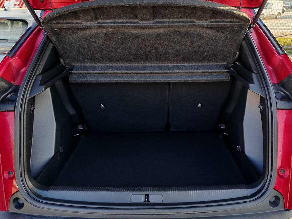 Fotografija za 2917 Peugeot 2008 1.2PureTECH GT-Line