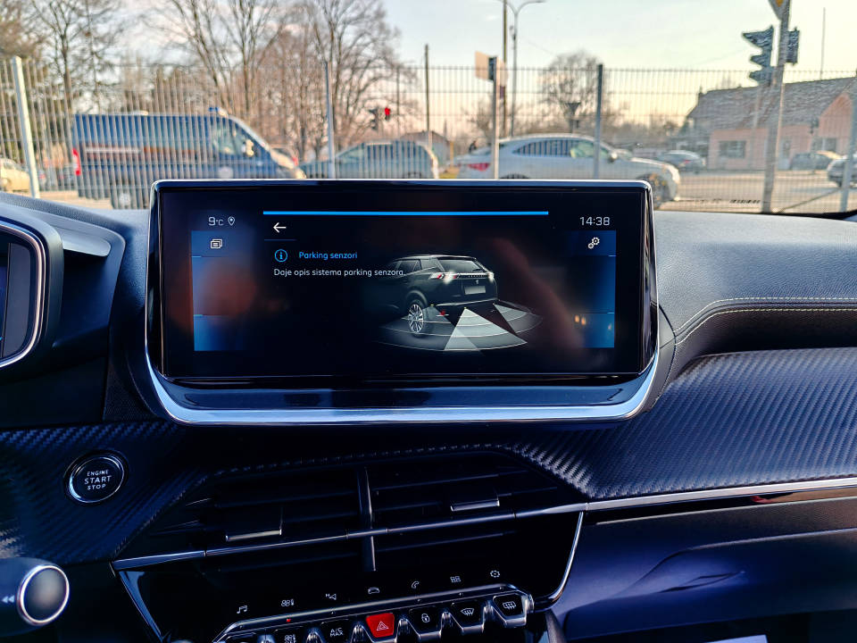 Fotografija za 2917 Peugeot 2008 1.2PureTECH GT-Line