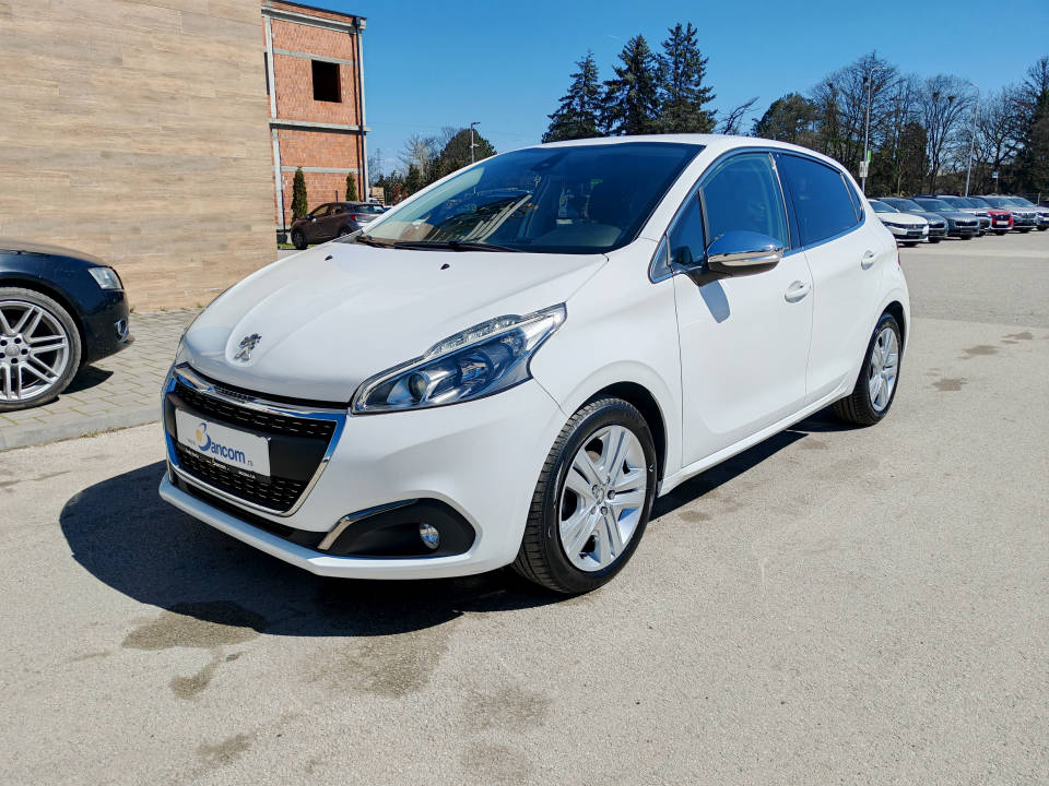 Fotografija za 2926 Peugeot 208 1.2PureTECH Automatik