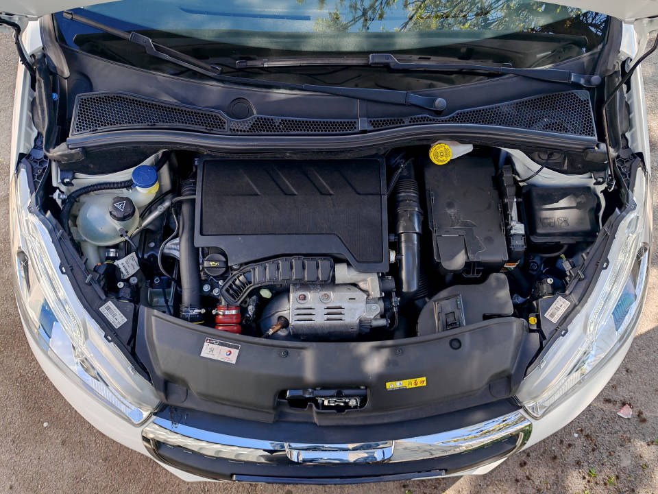 Fotografija za 2926 Peugeot 208 1.2PureTECH Automatik