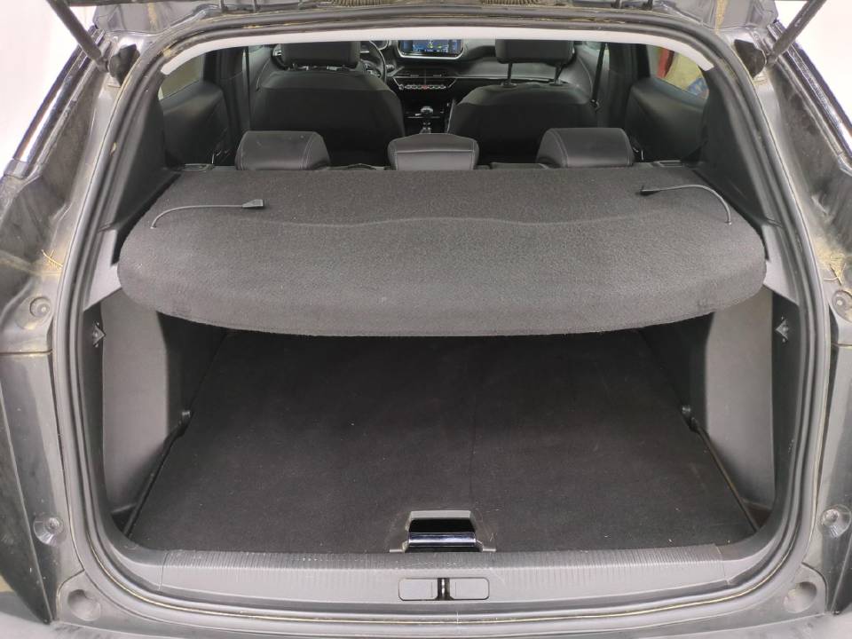 Fotografija za 2932 Peugeot 2008 1.5BlueHDI Active