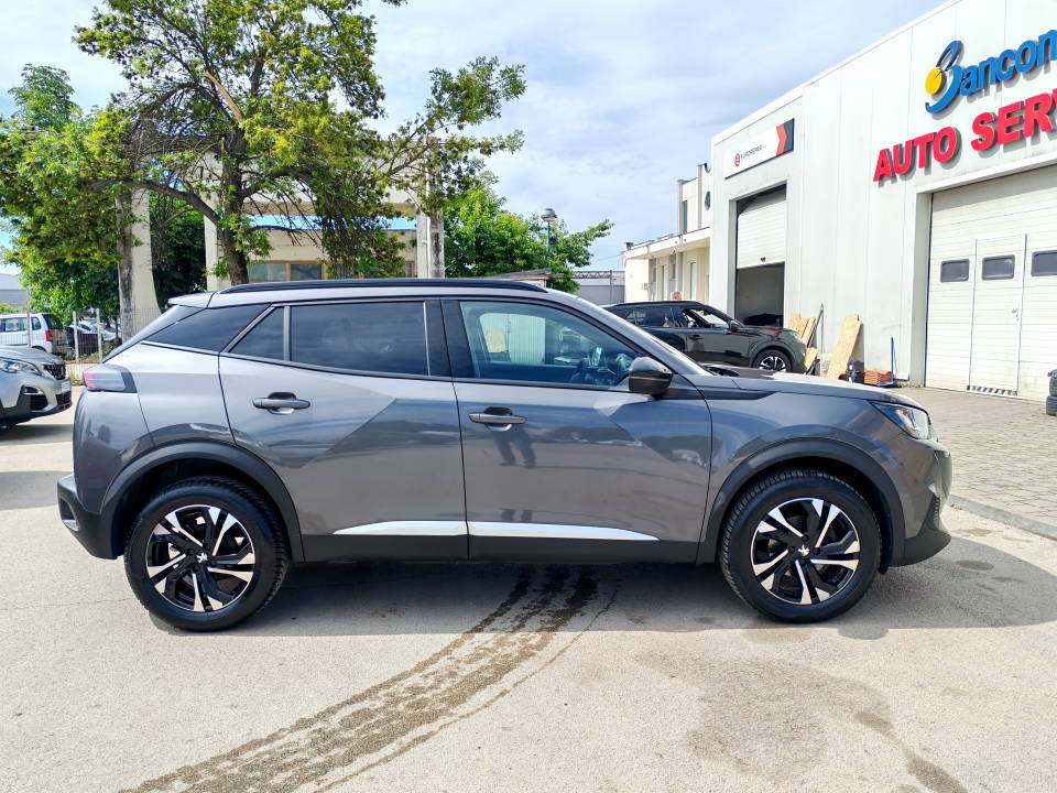 Fotografija za 2965 Peugeot 2008 1.2PureTECH