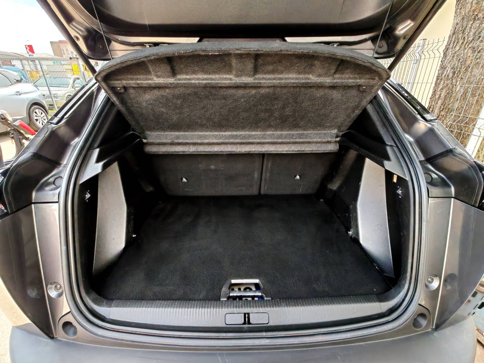 Fotografija za 2965 Peugeot 2008 1.2PureTECH